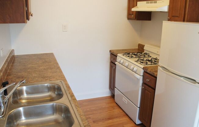 1 bed, 1 bath, 610 sqft, $1,850, Unit 312