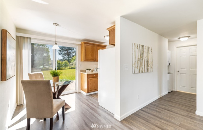 1744 Rainier Ave