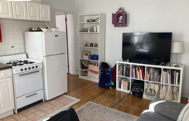 257 ADELPHI ST