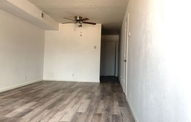1932 Buena Vista Dr SE