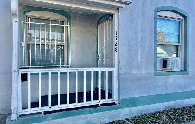 Available Mid June! Charming 2 bedroom 1 bath ranch style duplex