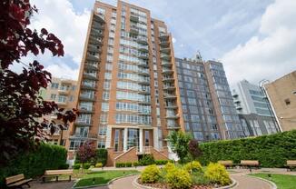 20 BAYARD ST