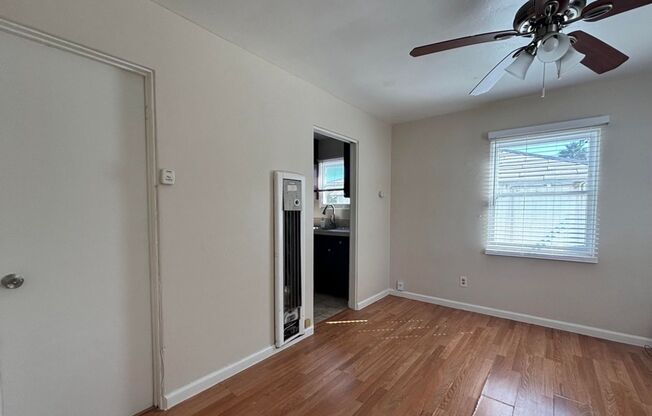 4172-4176 CHEROKEE AVENUE