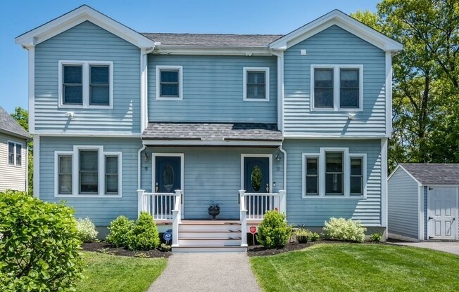 11 CRESTVIEW RD
