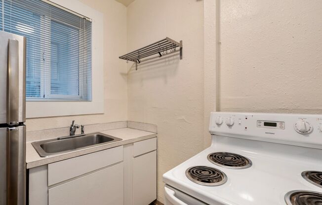 1 bed, 1 bath, 625 sqft, $1,625, Unit 108