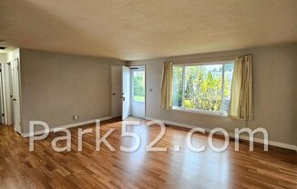 2 beds, 1 bath, $1,900, Unit 2503