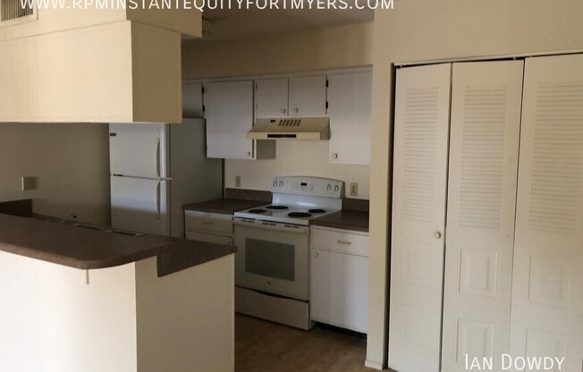 5323 Summerlin RD