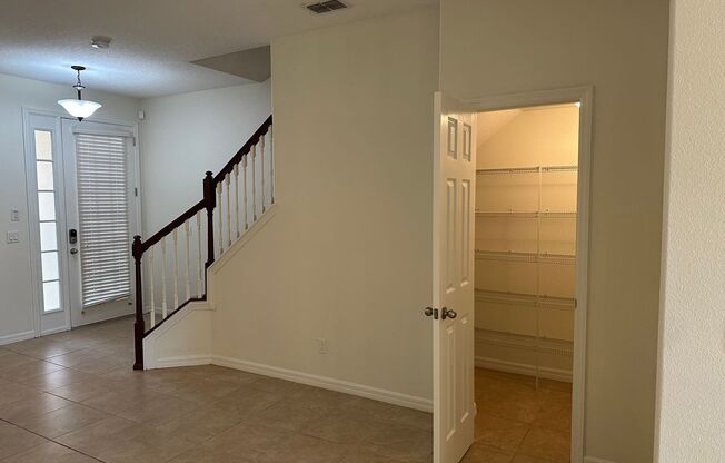 3 Bedroom, 2.5 Bath Townhome in Gated Sanford Community – Pet Friendly