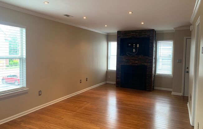 3-Story Townhome in Historic Fourth Ward – Uptown Living