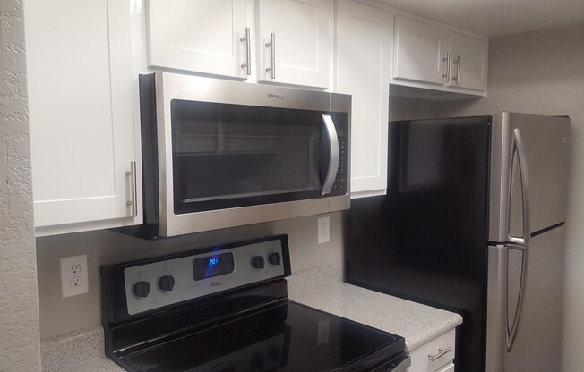 1 bed, 1 bath, 565 sqft, $1,175, Unit 231