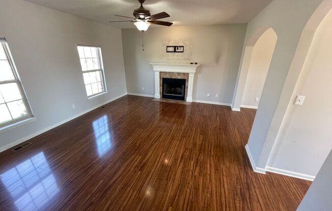 Beautiful Home East Jefferson For Rent