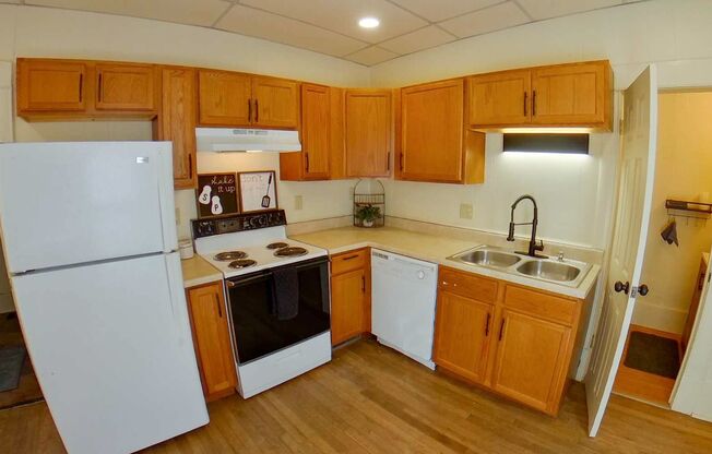 3D Tour Available - 2 BLOCKS TO CAMPUS or AGGIEVILLE + Two Sets of Washers & Dryers + Two Kitchens! Available August 1st!