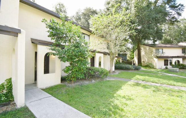 2 beds, 2.5 baths, 1,088 sqft, $1,425, Unit CW1303