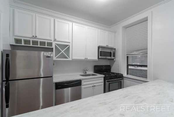 1 bed, 1 bath, $4,250, Unit 2A