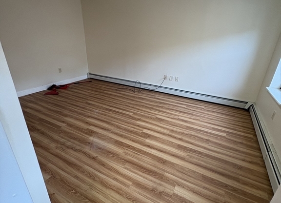 1 bed, 1 bath, 482 sqft, $2,009, Unit 35
