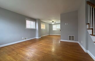 3 beds, 1 bath, $2,200