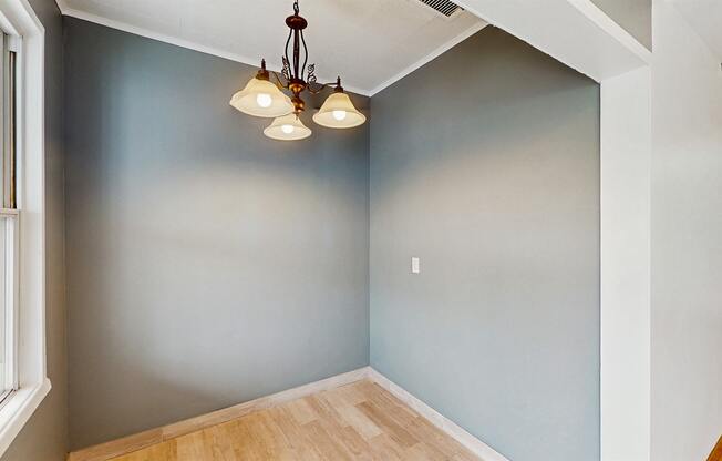 181 32 ST