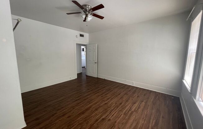 3 beds, 1 bath, $2,950