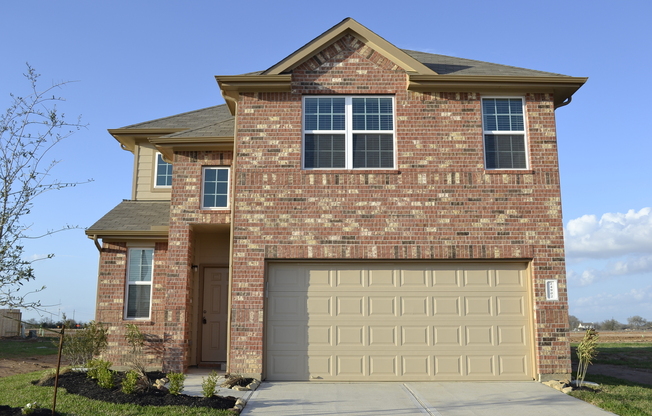 4 Bedrooms 2.5 Baths House for lease in Katy, Easy access to 99, I10.
