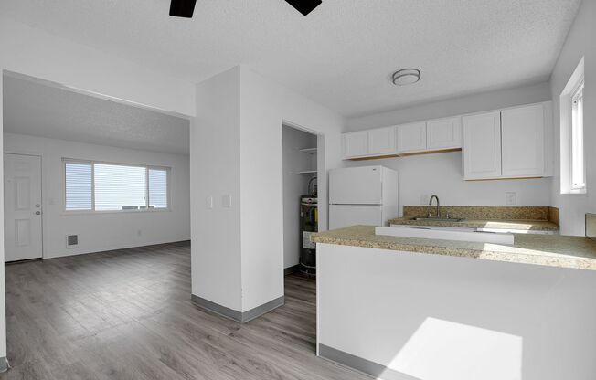 #765 ALDERBROOK APARTMENTS