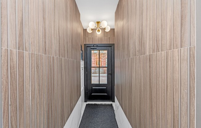 356 W 48 ST