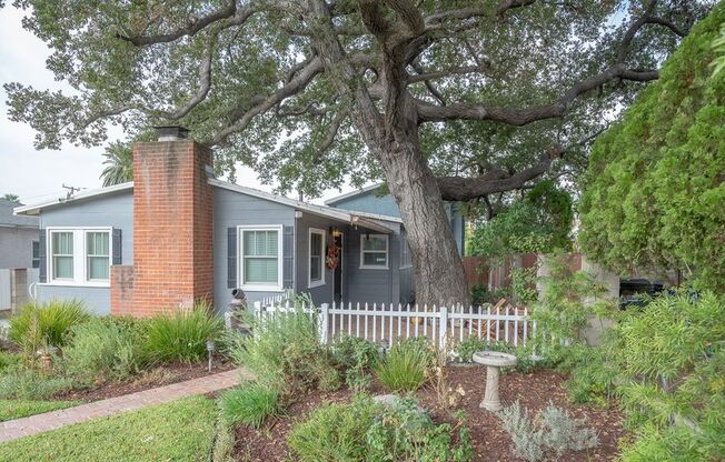 Peaceful Cottage Home w/ 3B2B