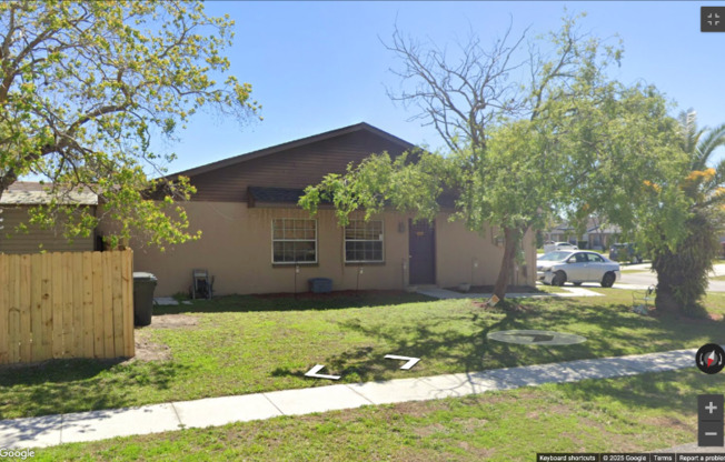 1717 OAK BR CT
