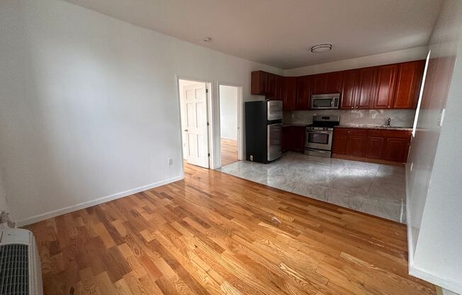 HOBART AVE UNIT 2