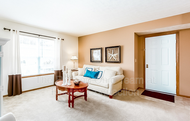 3362 BEAR POINTE CIR