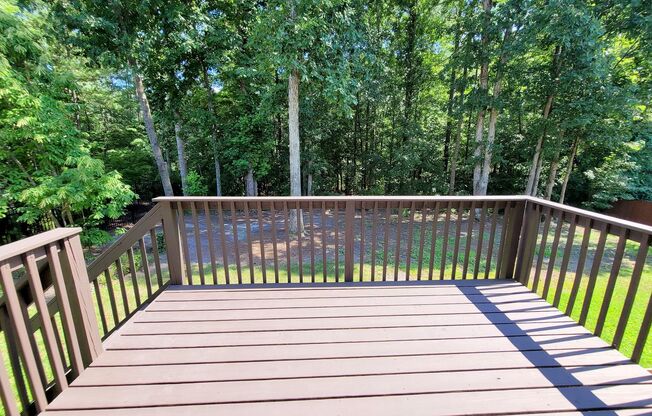 109 Highland Mist Cir Apex NC 27539 Decked Out & Roomy! Granite, Wood Floors & More!