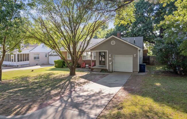 Adorable Home in the Heart of Midtown!