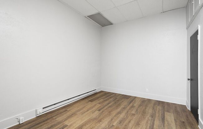 1 bed, 1 bath, 800 sqft, $649, Unit 104 S McDonald St