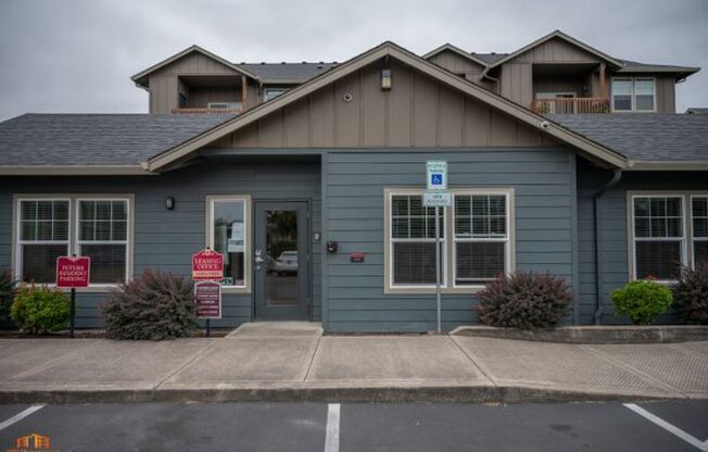 3 beds, 2 baths, 1,204 sqft, $1,895, Unit 337