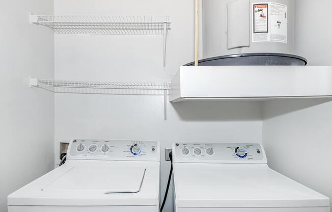 Studio, 1 bath, 493 sqft, $1,050