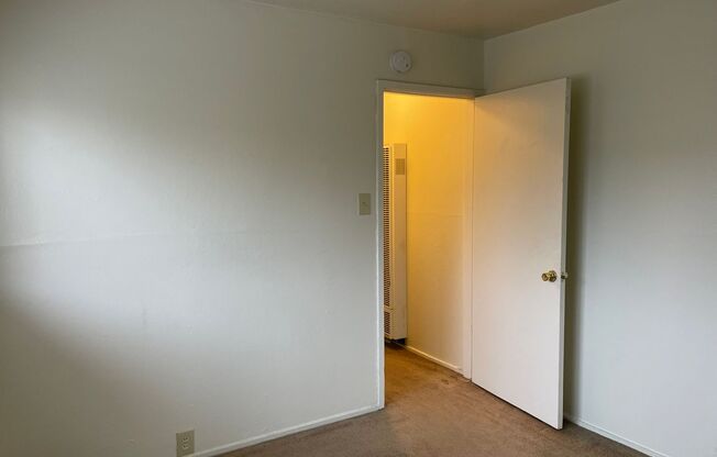 1 bed, 1 bath, $1,745, Unit 11