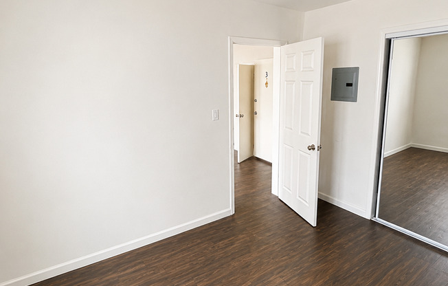 New with a View: The Units here are just right for You!