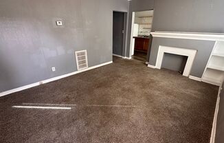 $595 - 1 bed 1 bath - Duplex