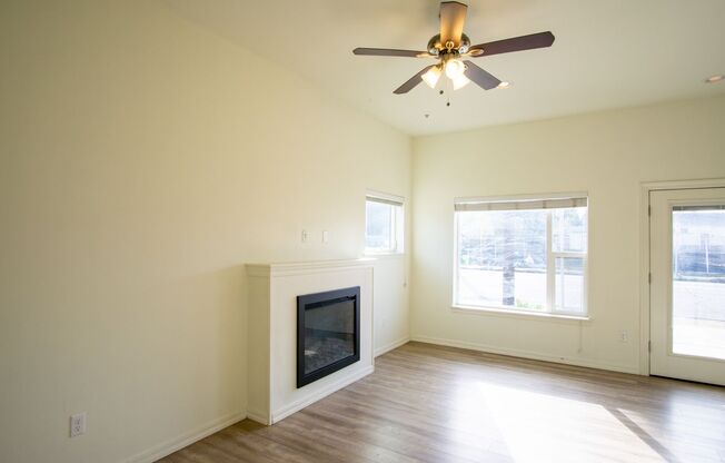 Studio, 1 bath, 360 sqft, $1,225, Unit 5625-104