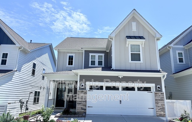 2033 FLORINE DR