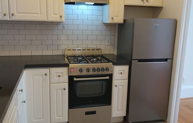 440 Hyde Street (359r)