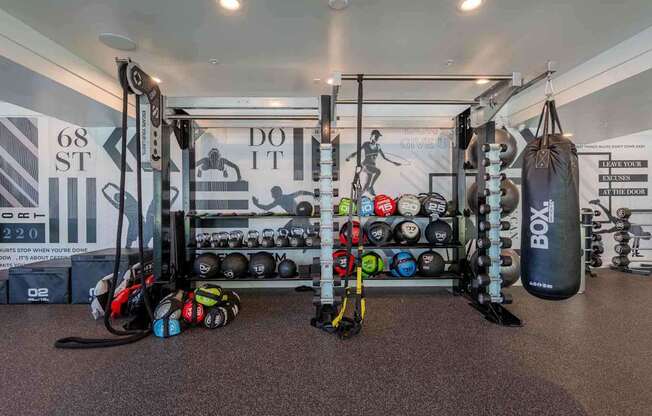 24 hour fitness center at slate scottsdale apartments in arizona