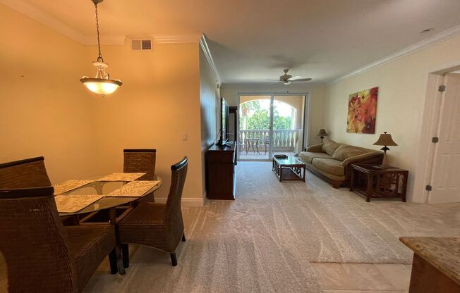 2 beds, 2.5 baths, $1,795, Unit 2825 Palm Beach Blvd #216