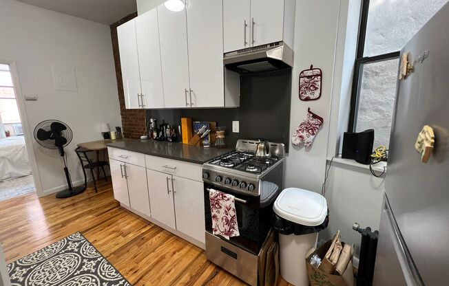 11 Stanton St #5DM