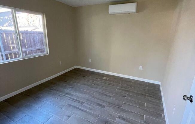 1 bed, 1 bath, $1,600