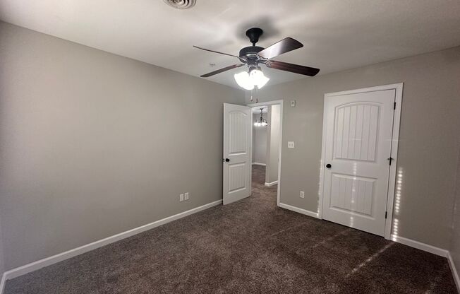2 beds, 2 baths, 1,200 sqft, $1,555, Unit 4804 # 302
