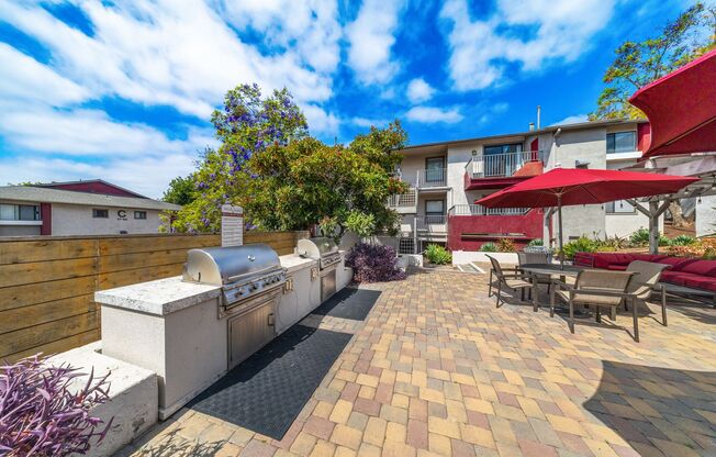 2 beds, 2 baths, $2,100, Unit 28