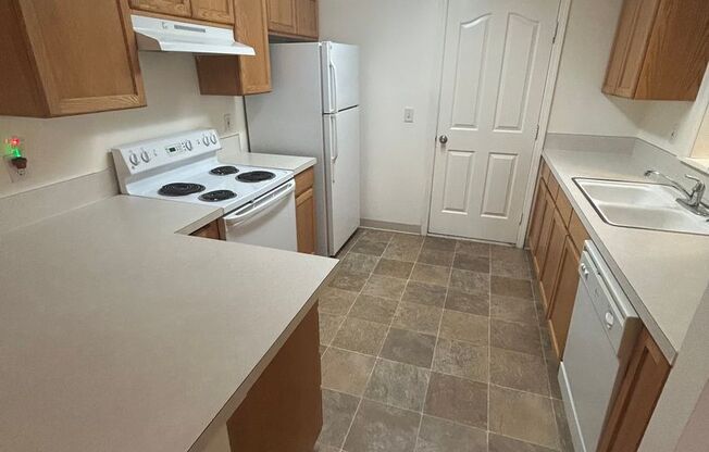 2 bedrooms 1.5 bathroom with large living room, large kitchen PLUS 1 car garage. Bedrooms are huge