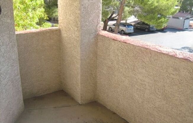 2nd Story Condo in gated community close to the pool.