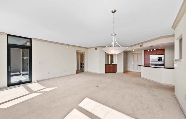 Come live in Penterra Plaza!