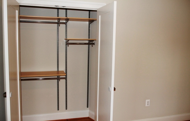 2 beds, 2 baths, 800 sqft, $3,495, Unit 403